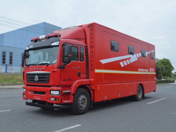 JDF5180TSYZ6型宿營車